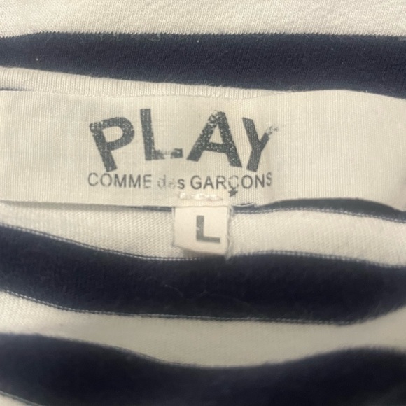 PLAY Comme des Garçons Navy White Striped T-shirt  red heart patch logo-L-EUC - Picture 9 of 10
